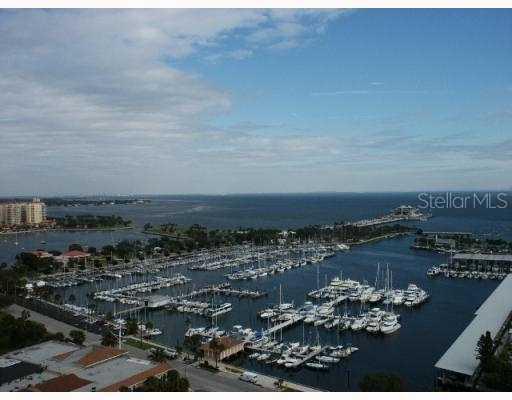 1 Beach Dr. #1906, St Petersburg, FL 33701