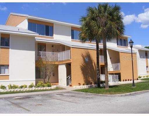 657 99th Ave. #204, St Petersburg, FL 33702