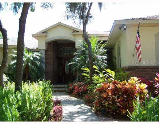 2795 Long Putt Ct., Palm Harbor, FL 34683
