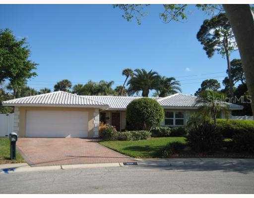 10137 Imperial Point Dr., Largo, FL 33774