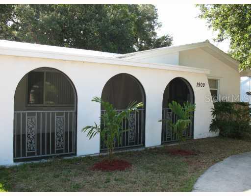 1909 Elliott Dr., Clearwater, FL 33763