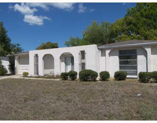 3103 Lloyd Dr., Holiday, FL 34691