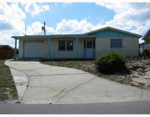 3701 Oakhurst Dr., Holiday, FL 34691