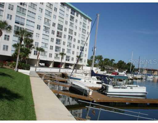 4939 Floramar Ter. #806, New Port Richey, FL 34652