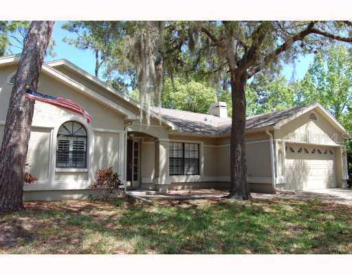 2067 Newbury Ct., Palm Harbor, FL 34683