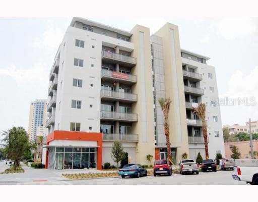 475 2nd St. #402, St Petersburg, FL 33701