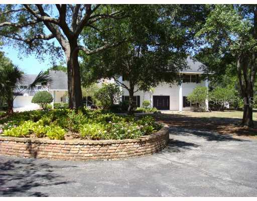 9590 125th St., Seminole, FL 33772