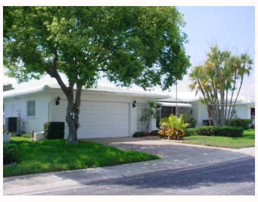 9878 34th Way #17, Pinellas Park, FL 33782