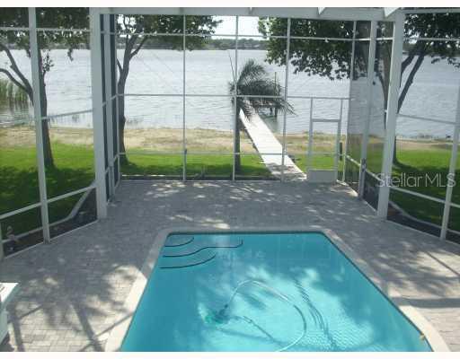 11270 Harborside Dr., Largo, FL 33773