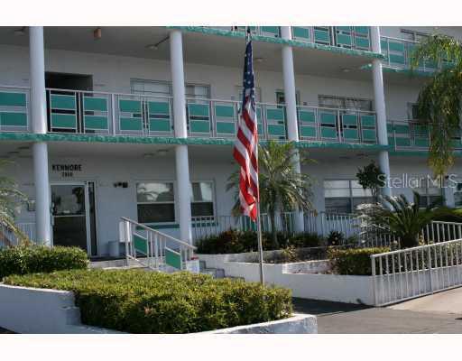 2850 59th St. #302, Gulfport, FL 33707