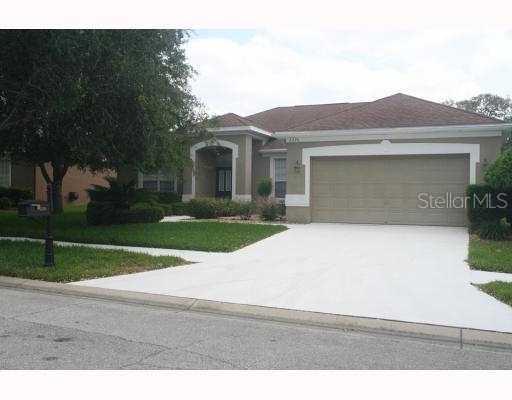 2226 Longmore Cir., Valrico, FL 33596