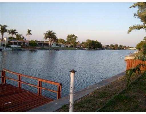 3825 Baden Dr., Holiday, FL 34691