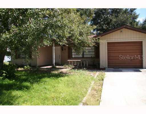 6136 Hoffman St., North Port, FL 34287