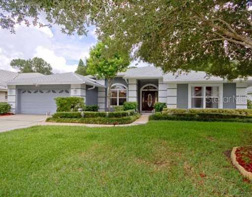 573 Centerwood Dr., Tarpon Springs, FL 34688