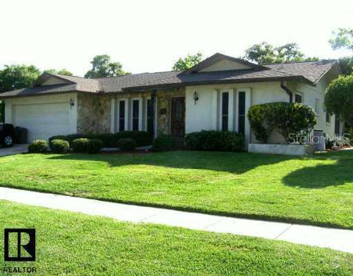 529 Wayfarer Dr., Tarpon Springs, FL 34689