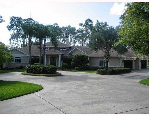 1801 Country Ln., Palm Harbor, FL 34683
