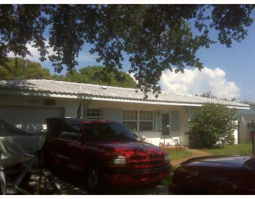 8825 109th Ln., Seminole, FL 33772
