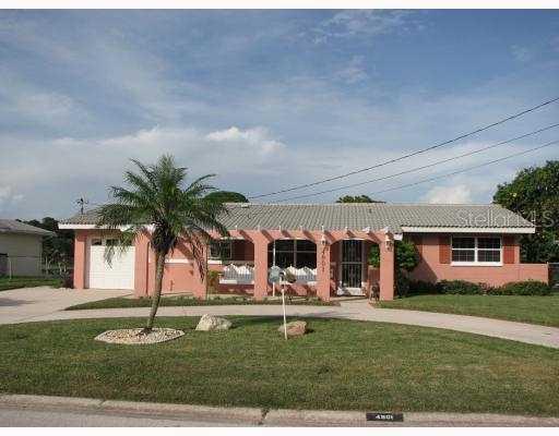 4801 Dover St., St Petersburg, FL 33703