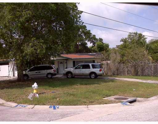 11589 88th Ter., Seminole, FL 33772