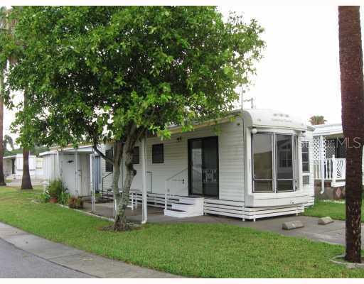 2021 Ketch Cir., Palm Harbor, FL 34683