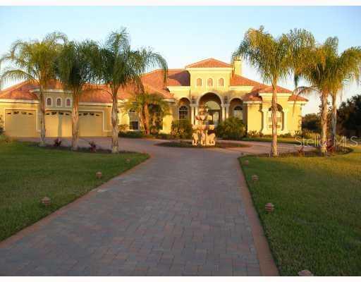 2612 Tylers River Run, Lutz, FL 33559