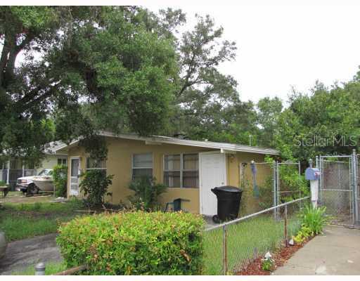 2356 Kingston St., St Petersburg, FL 33711