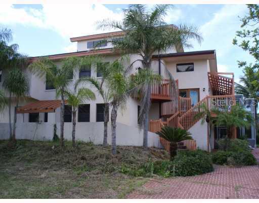 714 6th St. #1, St Petersburg, FL 33715