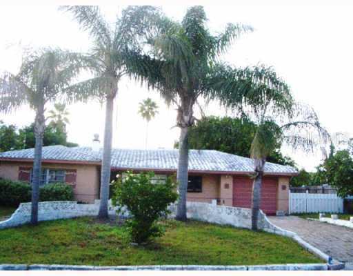 2893 Vina Del Mar Blvd., St Pete Beach, FL 33706