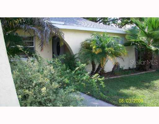 8272 Denise Dr., Largo, FL 33777