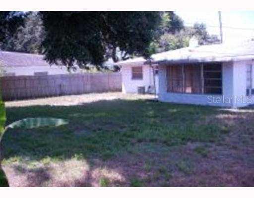 11156 102nd Ave., Seminole, FL 33778