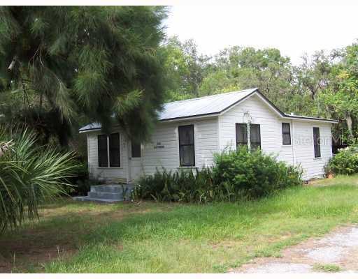 300 Bayshore Dr., Palm Harbor, FL 34683