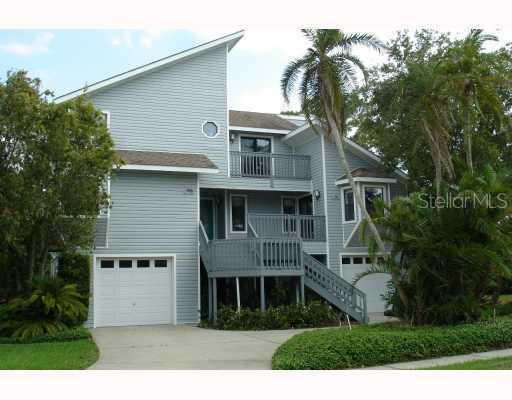 2058 N Pointe Alexis Dr., Tarpon Springs, FL 34689