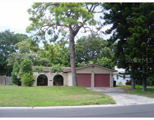 6401 Canton St., St Petersburg, FL 33712