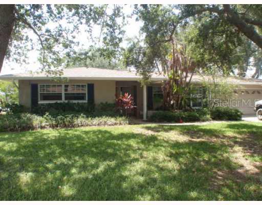 5772 Oakhurst Dr., Seminole, FL 33772