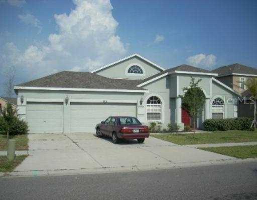 2526 Yukon Cliff Dr., Ruskin, FL 33570