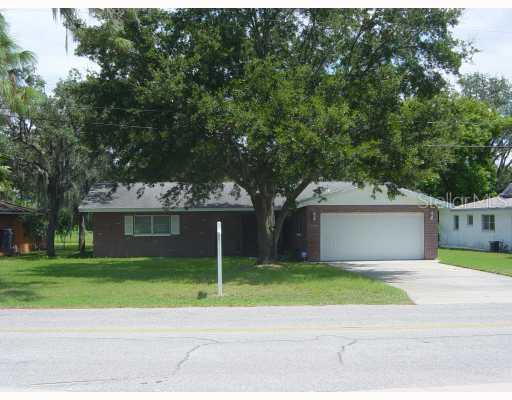 838 Riverside Dr., Tarpon Springs, FL 34689