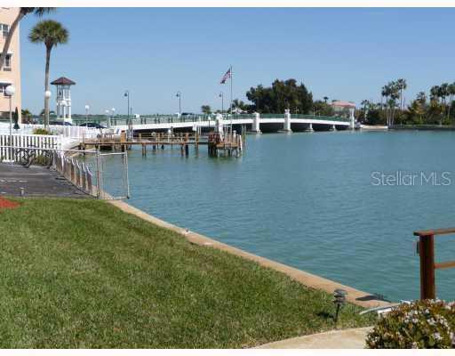 283 104th Ave. #206, Treasure Island, FL 33706