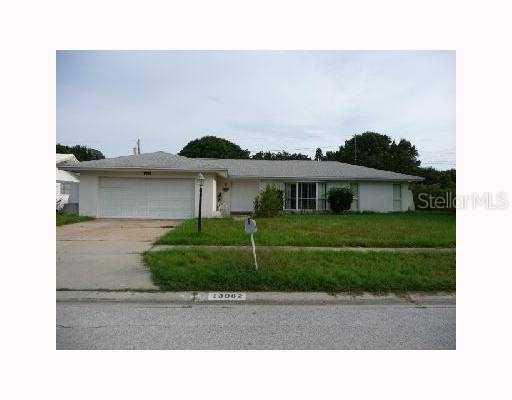 13982 Wildwood Dr., Largo, FL 33774