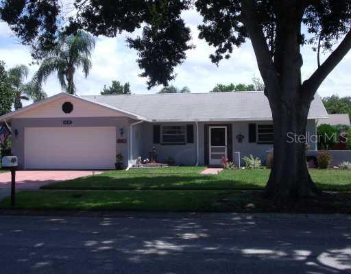 2437 Timbercrest Cir., Clearwater, FL 33763