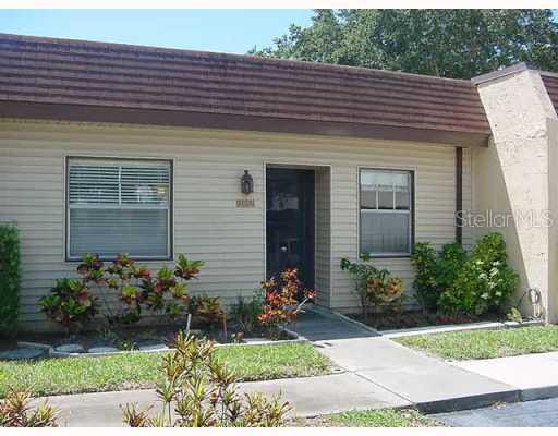 13852 Oakwood Ln. ##B, Seminole, FL 33776