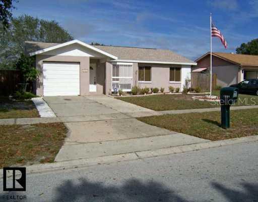 7981 Cottonwoode Dr., Largo, FL 33773