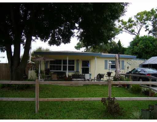 8482 75th Pl., Largo, FL 33777