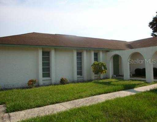 3044 Park Ln., Dunedin, FL 34698