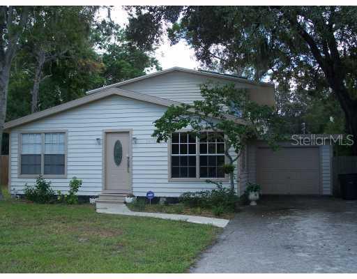 2478 Dryer Ave., Largo, FL 33770