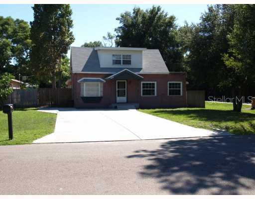 1047 9th Ave., Largo, FL 33770