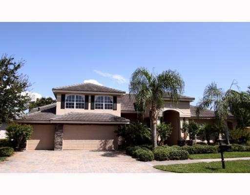 10215 Golden Eagle Dr., Largo, FL 33778