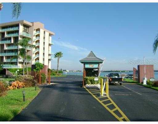 1 Key #102, Treasure Island, FL 33706