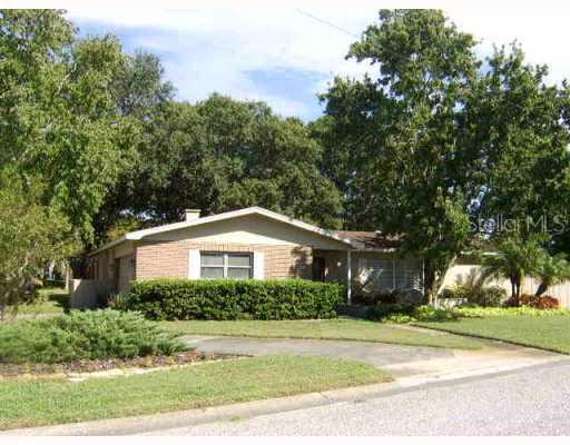 11696 Pinedale Ave., Seminole, FL 33772