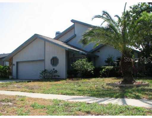 2684 Rolling Oaks Dr., Palm Harbor, FL 34683