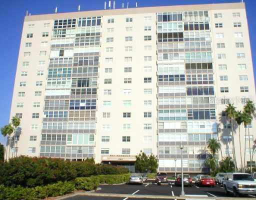 7200 Sunshine Skyway Ln. #15A, St Petersburg, FL 33711